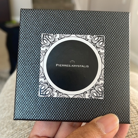 Jade Bangle - Picture 4 of 4